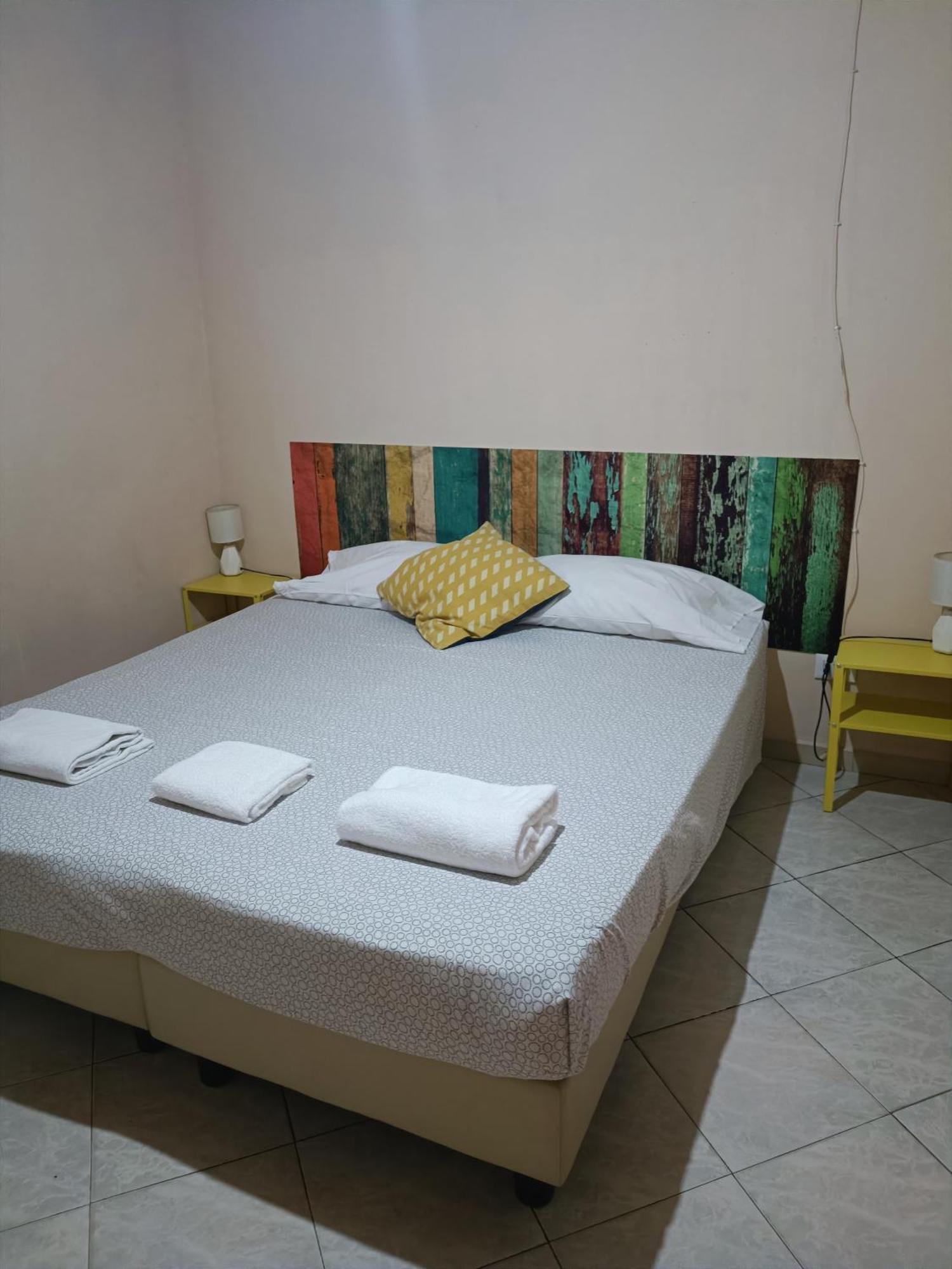 Smile Tower House Hotel Пиза Екстериор снимка