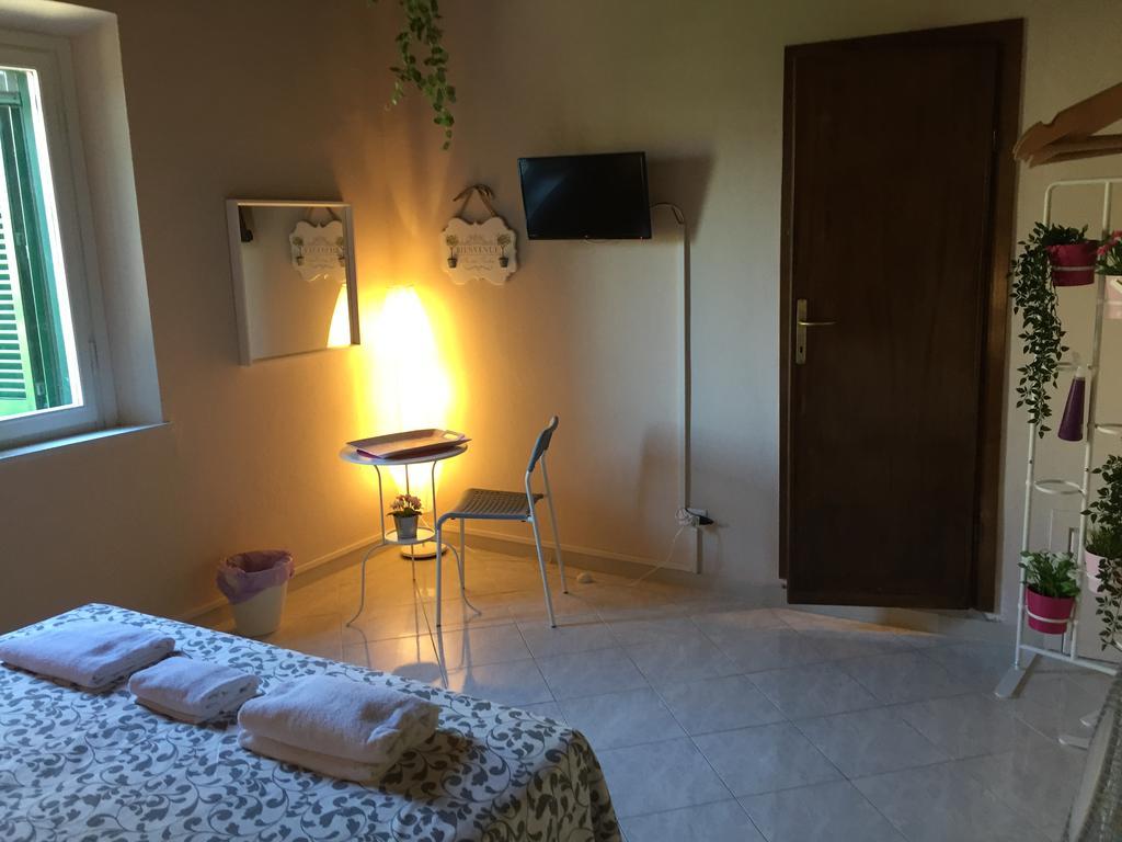 Smile Tower House Hotel Пиза Екстериор снимка